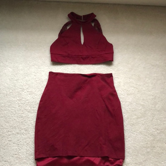Sexy two piece top and skirt - Picture 1 of 6